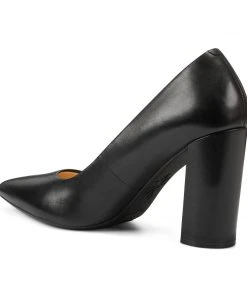 Nine West Astoria 9x9 Pumps