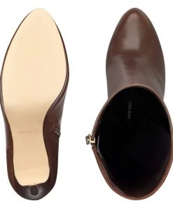 Nine West Quizme Platform Boots