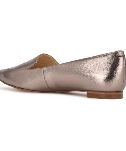 Nine West Abay Smoking Flats Metallic Mindset