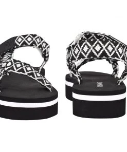 Nine West Weave Got You Camping Platform Sandals