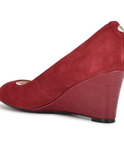 Nine West Cape 9x9 Dress Wedges Color Pop