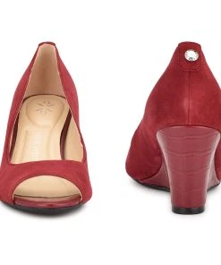 Nine West Cape 9x9 Dress Wedges Color Pop