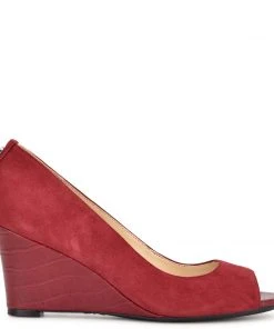 Nine West Cape 9x9 Dress Wedges Color Pop