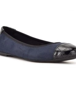 Nine West Capted Ballet Flats