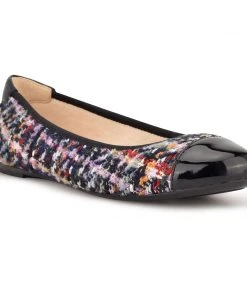 Nine West Capted Ballet Flats