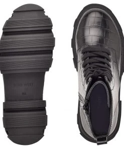 Nine West Clover Lug Sole Boots