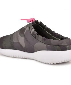 Nine West Echo Slip On Sneaker Mules 9 Nine West Echo Slip On Sneaker Mules