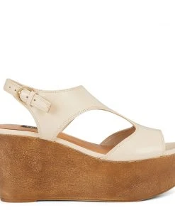 Nine West Weave Got You Edge Platform Sandals