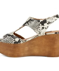 Nine West Edge Platform Sandals Weave Got You