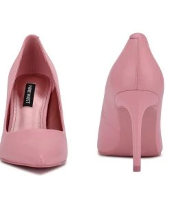 Nine West Y2K Revival Ezra Pointy Toe Pumps