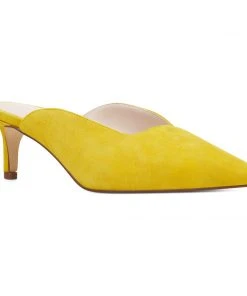 Nine West Famille Pointy Toe Mules Mules & Slides