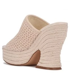 Nine West Fefee Platform Slide Sandals