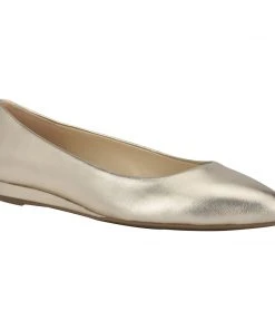 Nine West Metallic Mindset Ferdi 9x9 Pointy Toe Flats