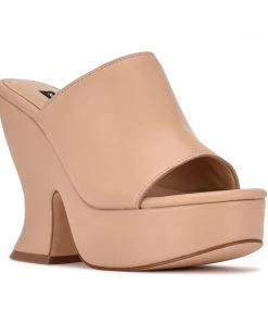 Nine West Y2K Revival Flower Platform Slide Sandals