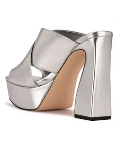 Nine West Girlz Platform Sandals Y2K Revival 9 Nine West Girlz Platform Sandals Y2K Revival