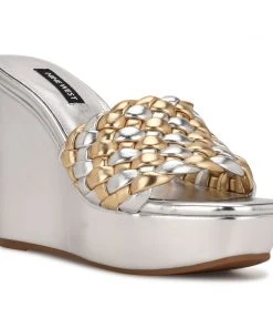 Nine West Kat Platform Slide Sandals