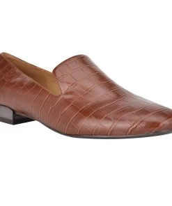 Nine West Lisette Smoking Flats