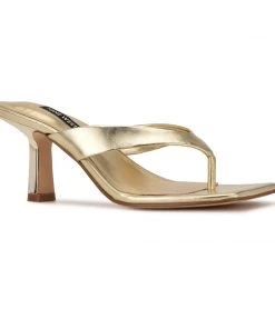 Nine West Y2K Revival Nest Heeled Thong Sandals
