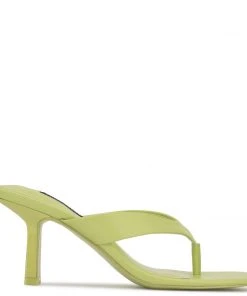 Nine West Y2K Revival Nest Heeled Thong Sandals