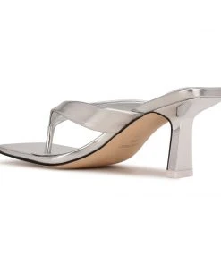 Nine West Y2K Revival Nest Heeled Thong Sandals