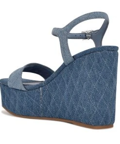 Nine West Y2K Revival Nila Platform Sandals