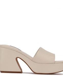 Nine West Y2K Revival Oklee Platform Slide Sandals
