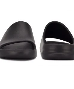 Nine West Surfin Flat Slide Sandals