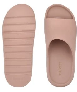 Nine West Surfin Flat Slide Sandals