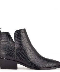 Nine West Yerly Pointy Toe Booties